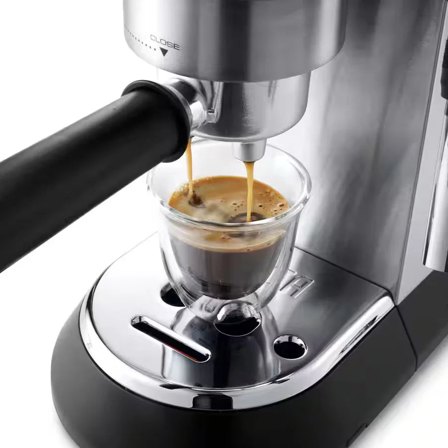 Kenwood (De’Longhi) 1300W Dedica Style Coffee Machine EC685.M