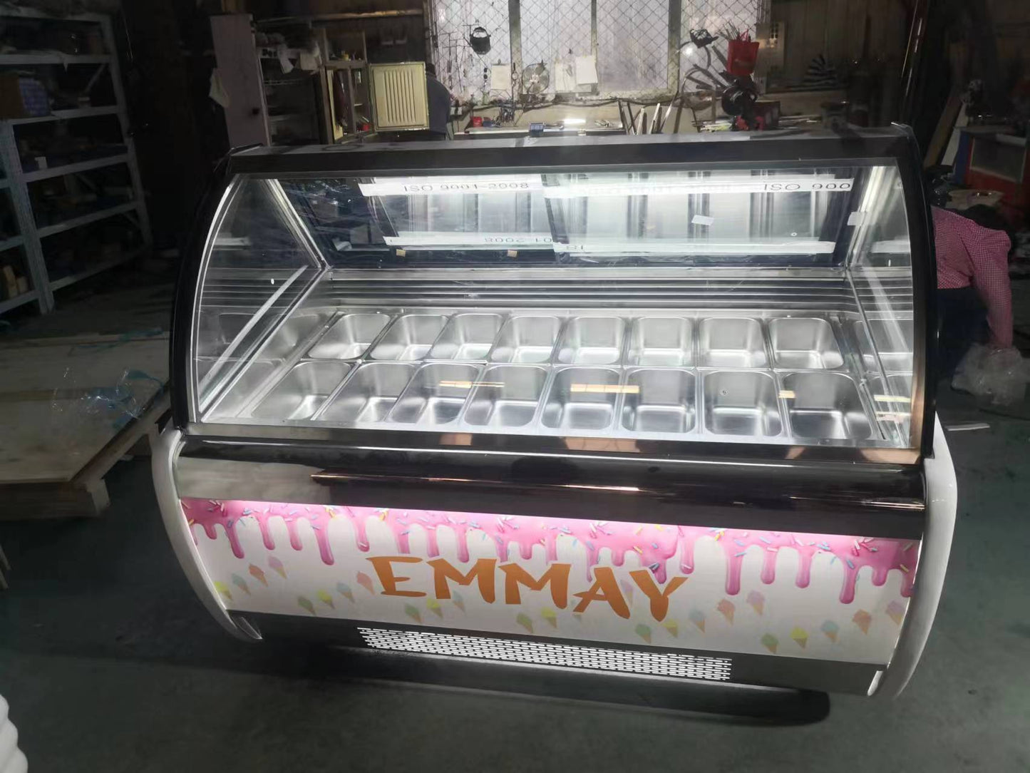 Linkrich Ice cream Showcase Freezer (16 Pans)