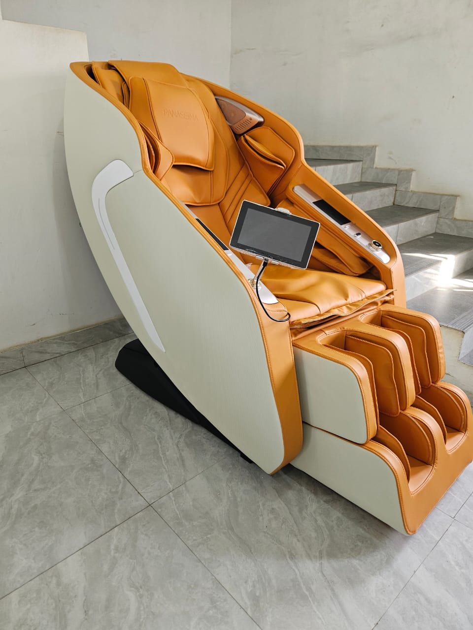 Massage Chair, 3D, Full Body Shiatsu Recliner with APP 1 Black