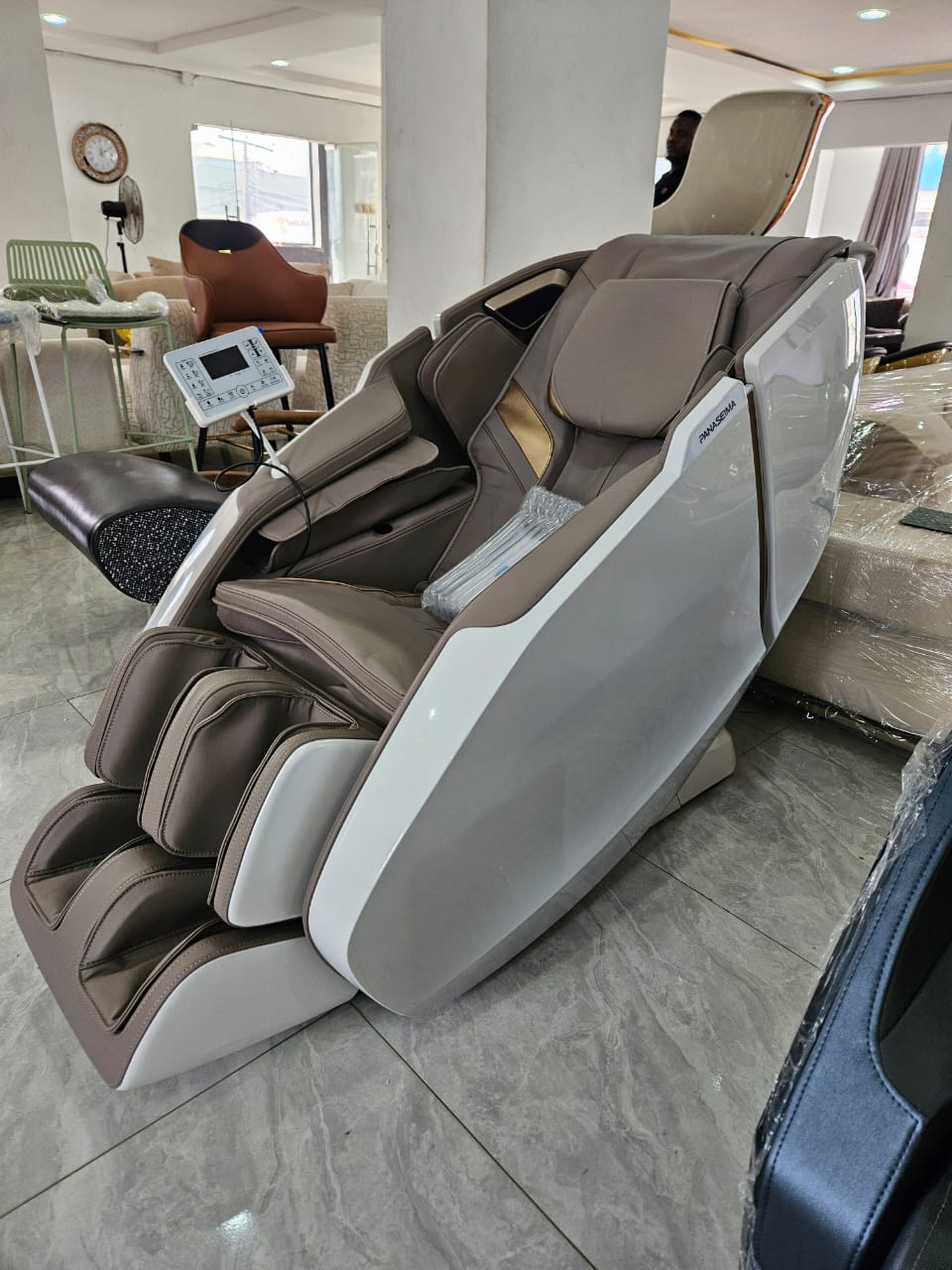 Massage Chair, 3D, Full Body Shiatsu Recliner with APP 1 Black