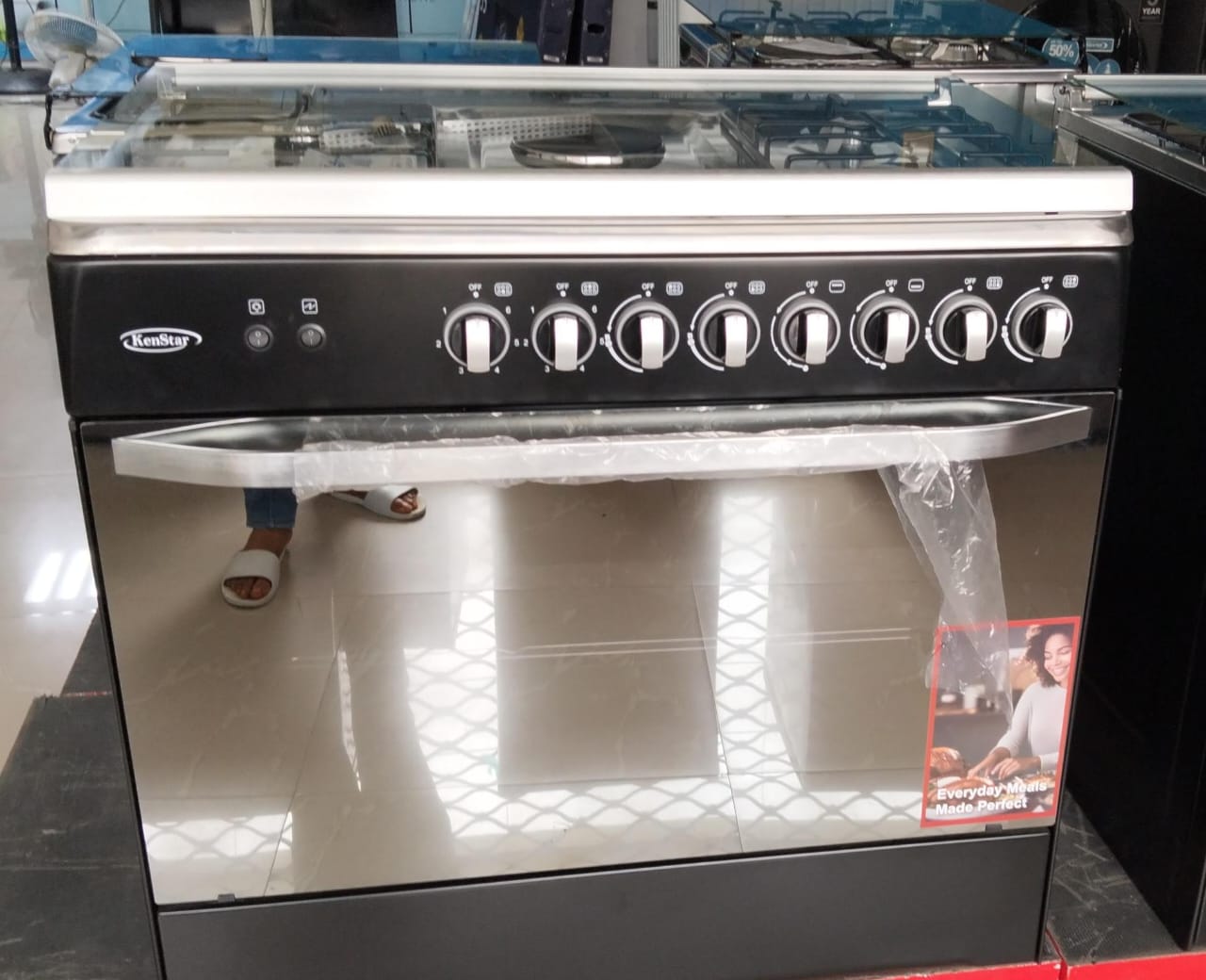 Kenstar 4 Gas Burner + 2 Electric Hotplate Standing Cooker Auto Ignition KS-GCX6090-42S