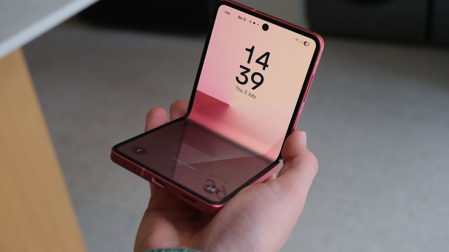 Samsung Galaxy Flip 7, 12GB RAM+ 512GB Storage Mobile phone