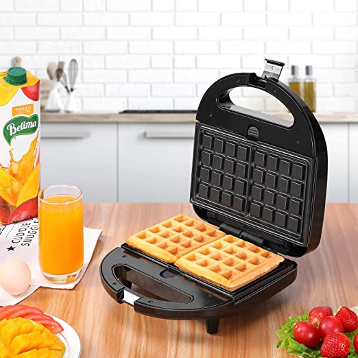 Scanfrost SFSM700W Sandwich & Waffle Maker  with Nonstick Coating